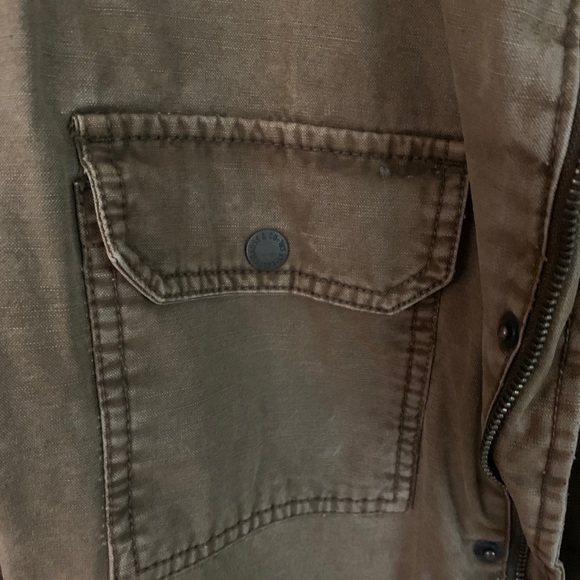 Levi’s Jacket - Picture 5 of 9